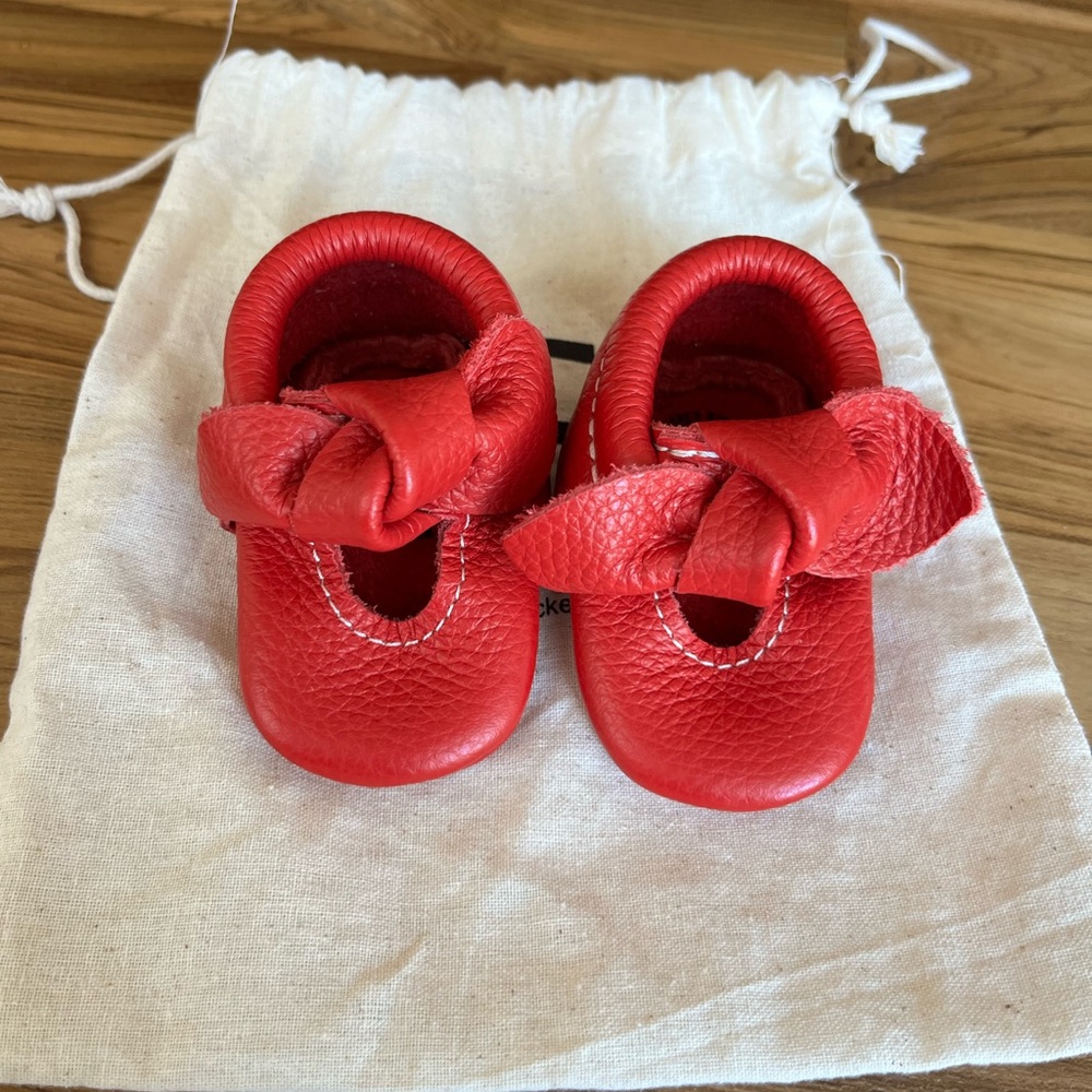 Freshly Picked Red Marie Knotted Bow